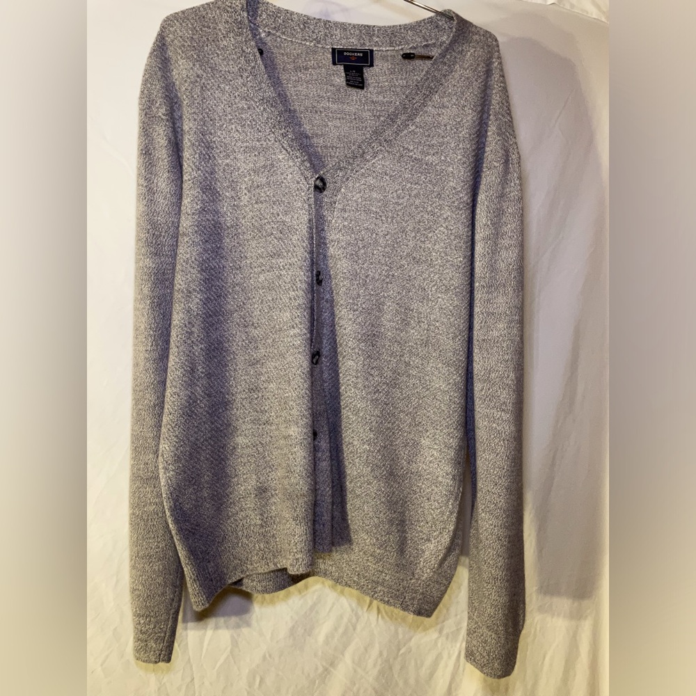 Dockers Gray size Large button up Cardigan